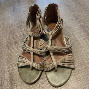 Lucky Brand sandals